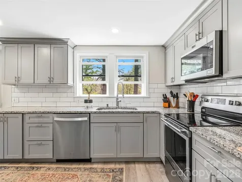 33 Kilpatrick Street Brevard NC 28712