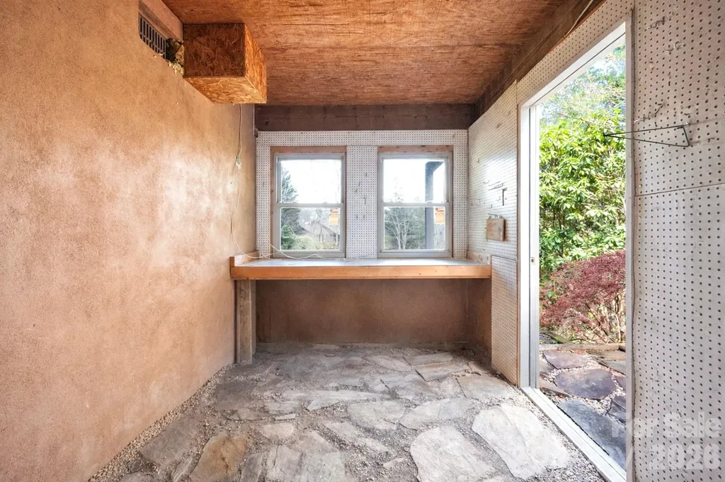 4 Zachary Ridge Road Asheville NC 28804