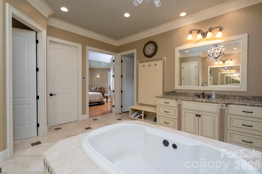 144 Moss Bank Court New London NC 28127