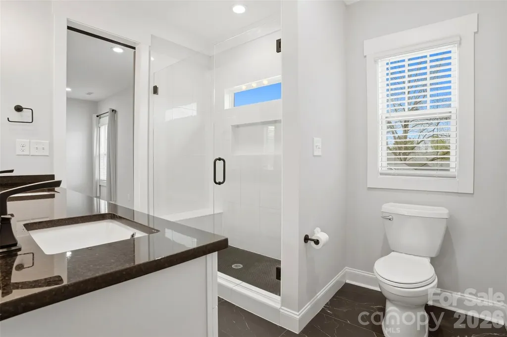 302 Lima Avenue Charlotte NC 28208