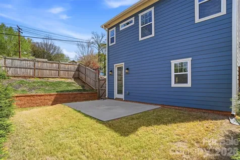 302 Lima Avenue Charlotte NC 28208