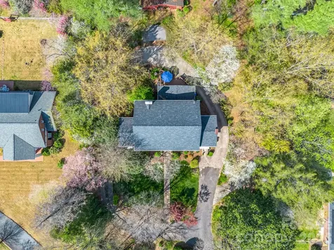 527 N Main Street Rutherfordton NC 28139