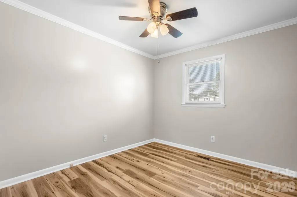 5208 W Piedmont Circle Conover NC 28613