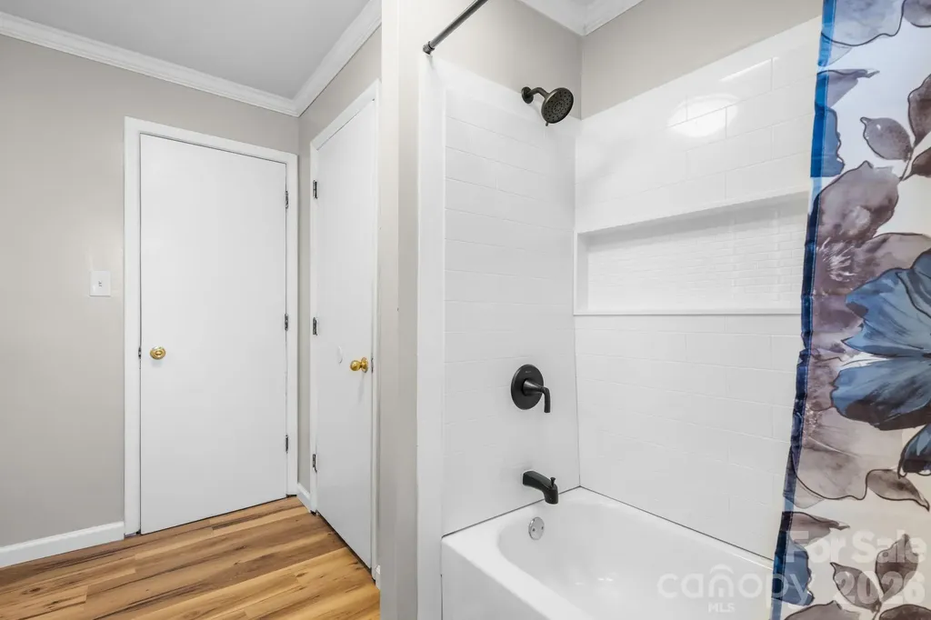5208 W Piedmont Circle Conover NC 28613