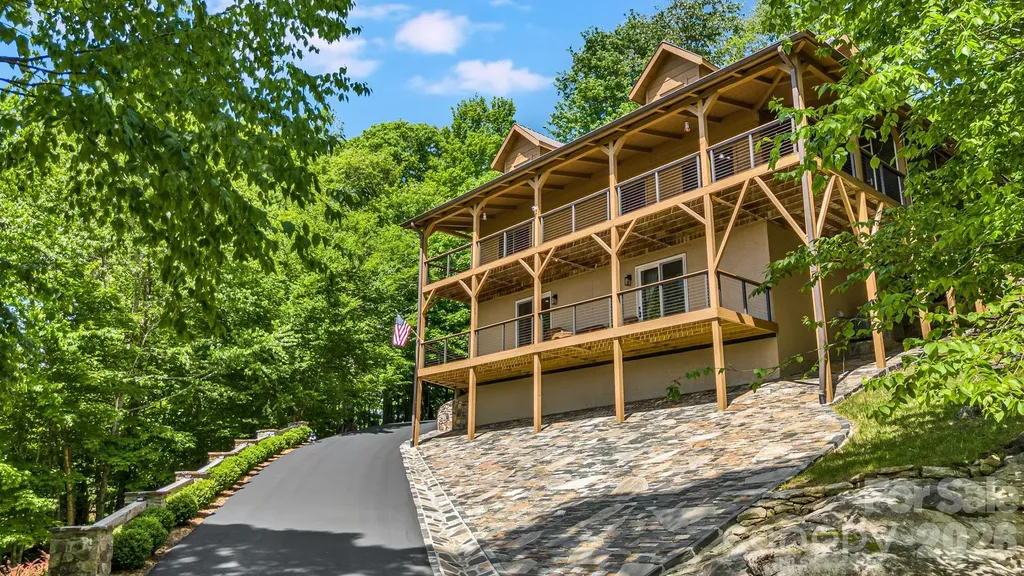 721 Mckinney Gap Drive Mars Hill NC 28754