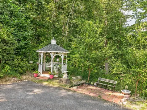 29 Tillman Road Lake Junaluska NC 28745