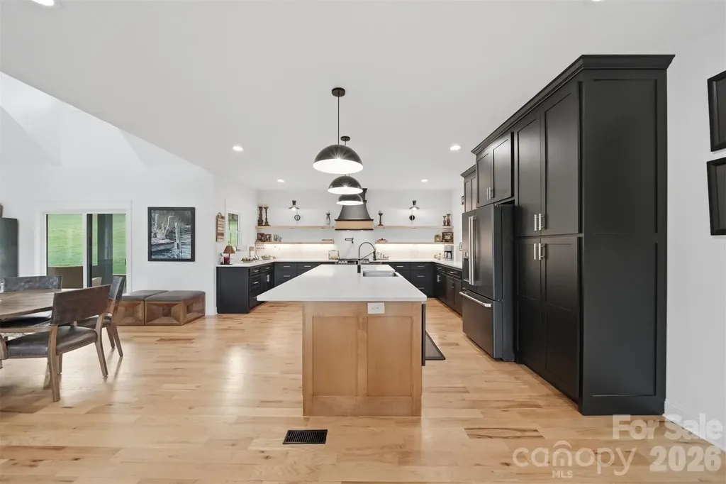157 Franklin Lane Taylorsville NC 28681