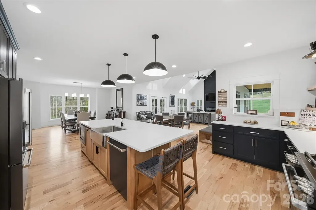 157 Franklin Lane Taylorsville NC 28681