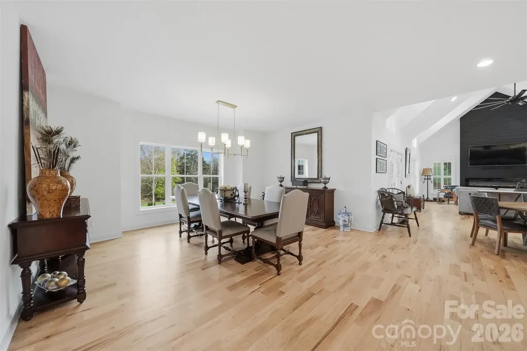 157 Franklin Lane Taylorsville NC 28681