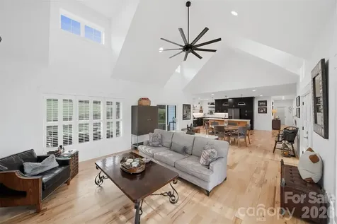 157 Franklin Lane Taylorsville NC 28681