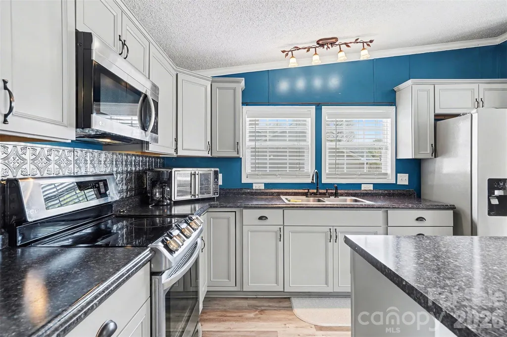 2171 Brantley Creek Drive Kannapolis NC 28083