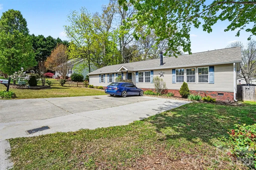 2171 Brantley Creek Drive Kannapolis NC 28083