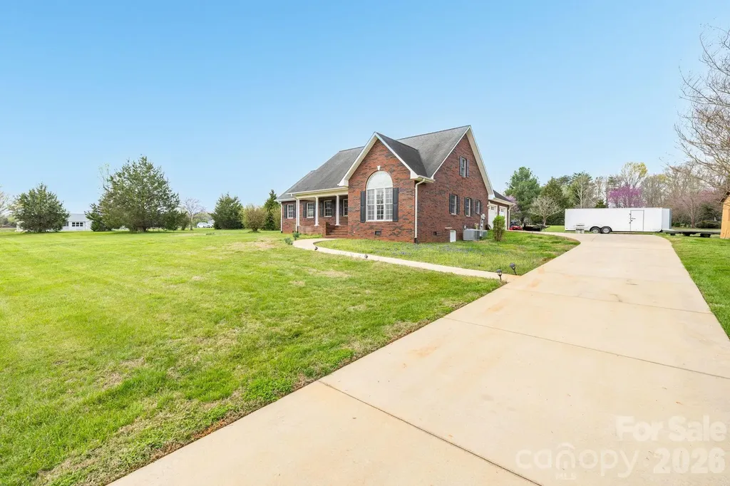 115 Emma Lane Statesville NC 28625