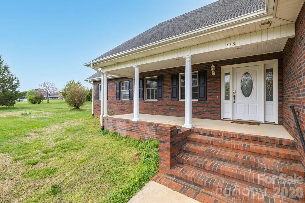 115 Emma Lane Statesville NC 28625