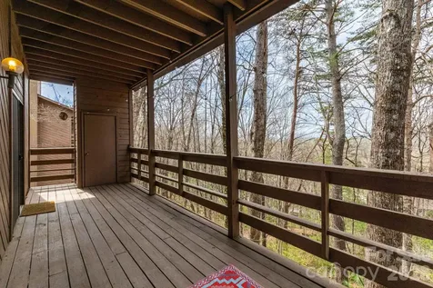 305 Piney Mountain Drive Asheville NC 28805