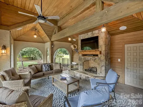 4330 Carmel Valley Road Charlotte NC 28226