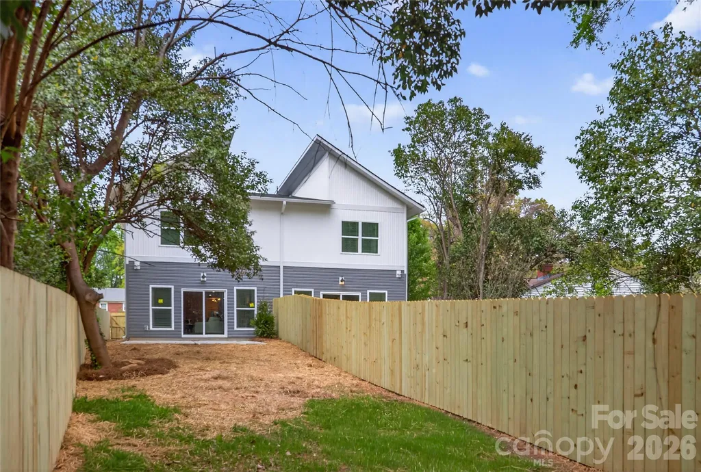 3219 Credenza Road Charlotte NC 28208