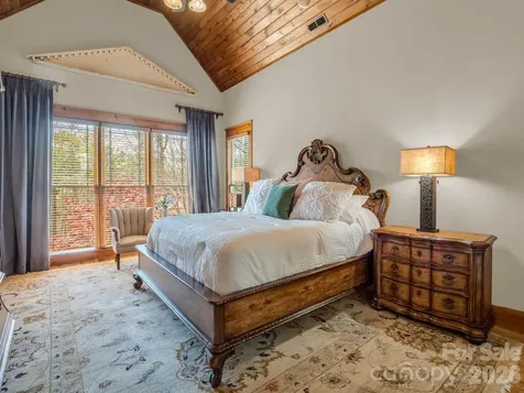 27 Anchor Drive Nebo NC 28761