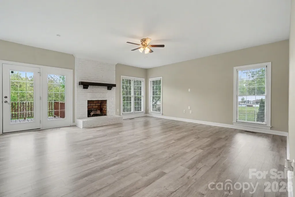 125 Pointer Court SE Concord NC 28025