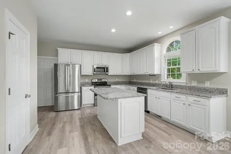 125 Pointer Court SE Concord NC 28025