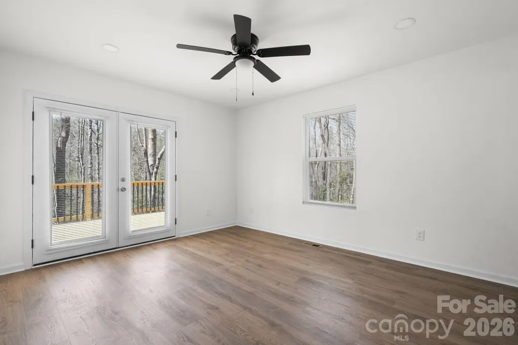 102 Kitchings Drive Valdese NC 28690