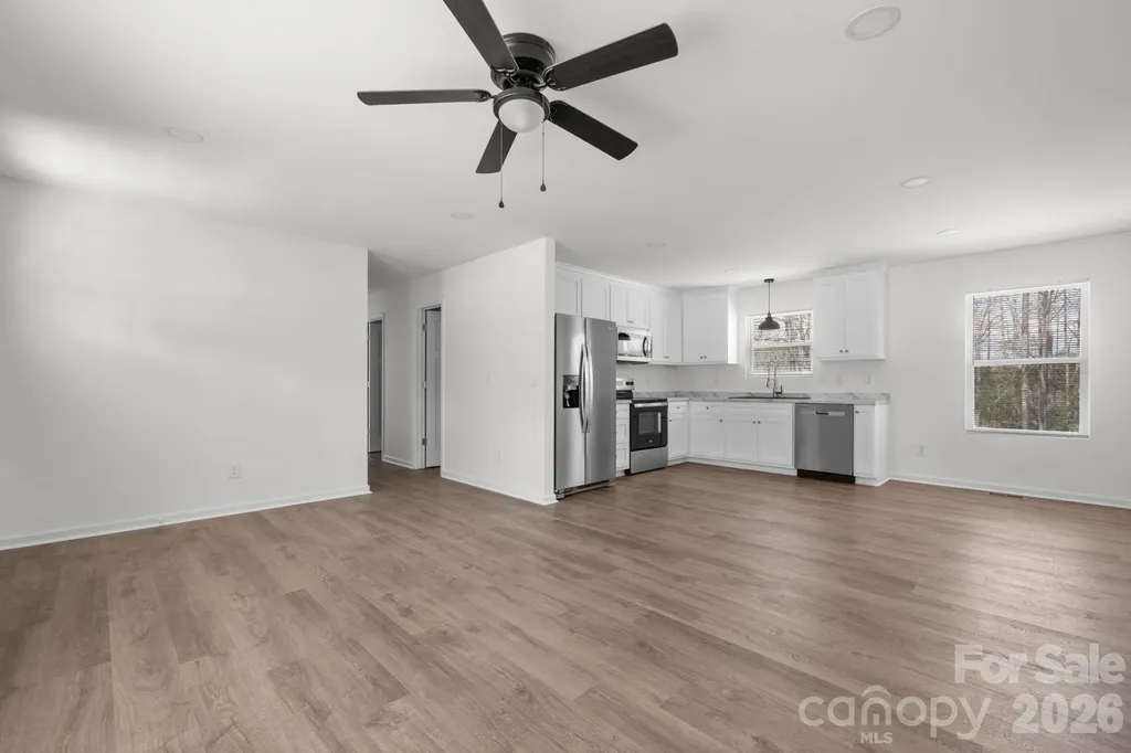 102 Kitchings Drive Valdese NC 28690