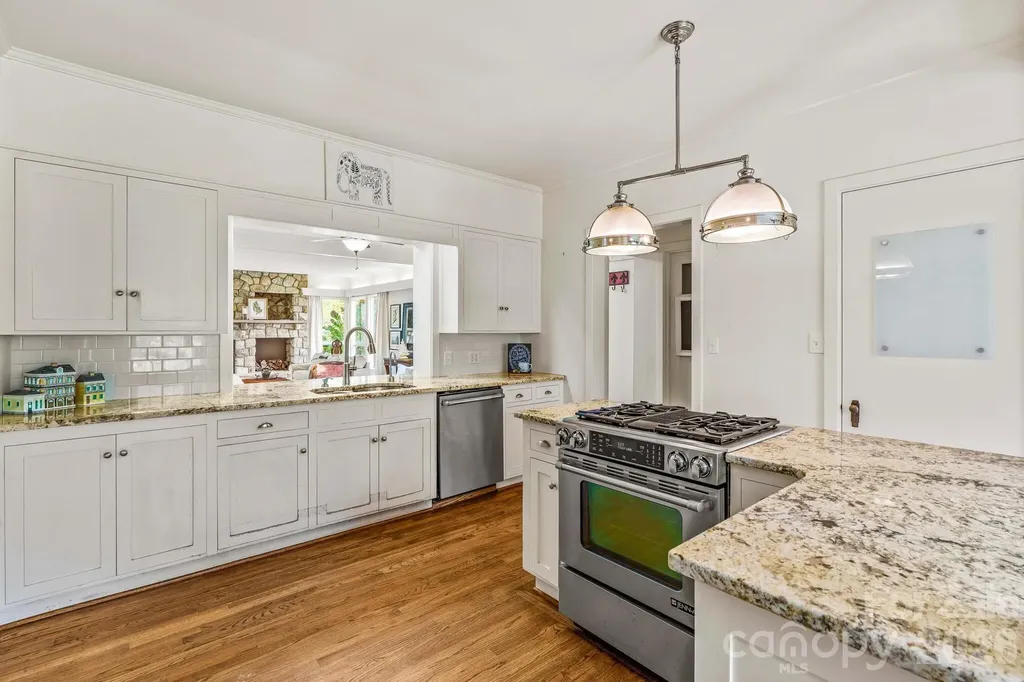 725 Mocksville Avenue Salisbury NC 28144