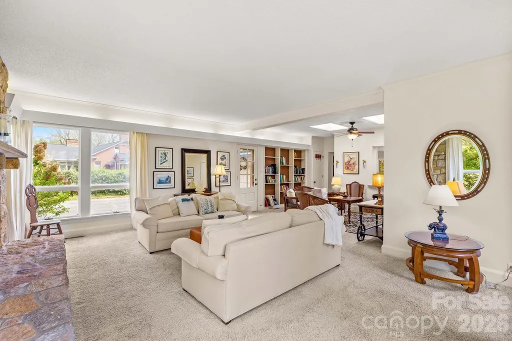 725 Mocksville Avenue Salisbury NC 28144