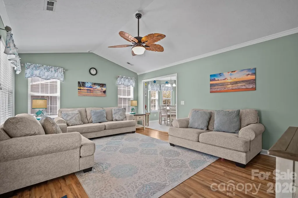 137 NE 4th Street Oak Island NC 28465