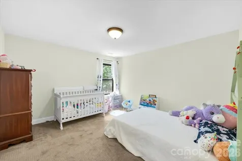 1194 99 Island Road Blacksburg SC 29702