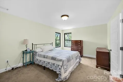 1194 99 Island Road Blacksburg SC 29702