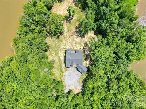 1194 99 Island Road Blacksburg SC 29702