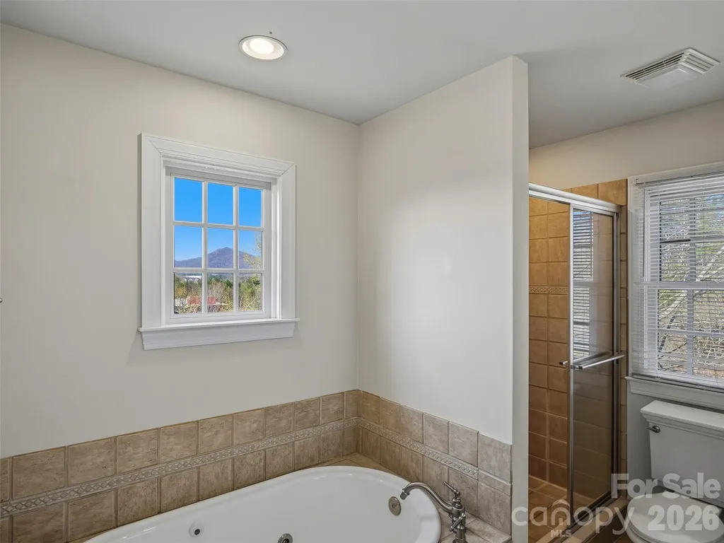 101 White Ash Drive E Asheville NC 28803
