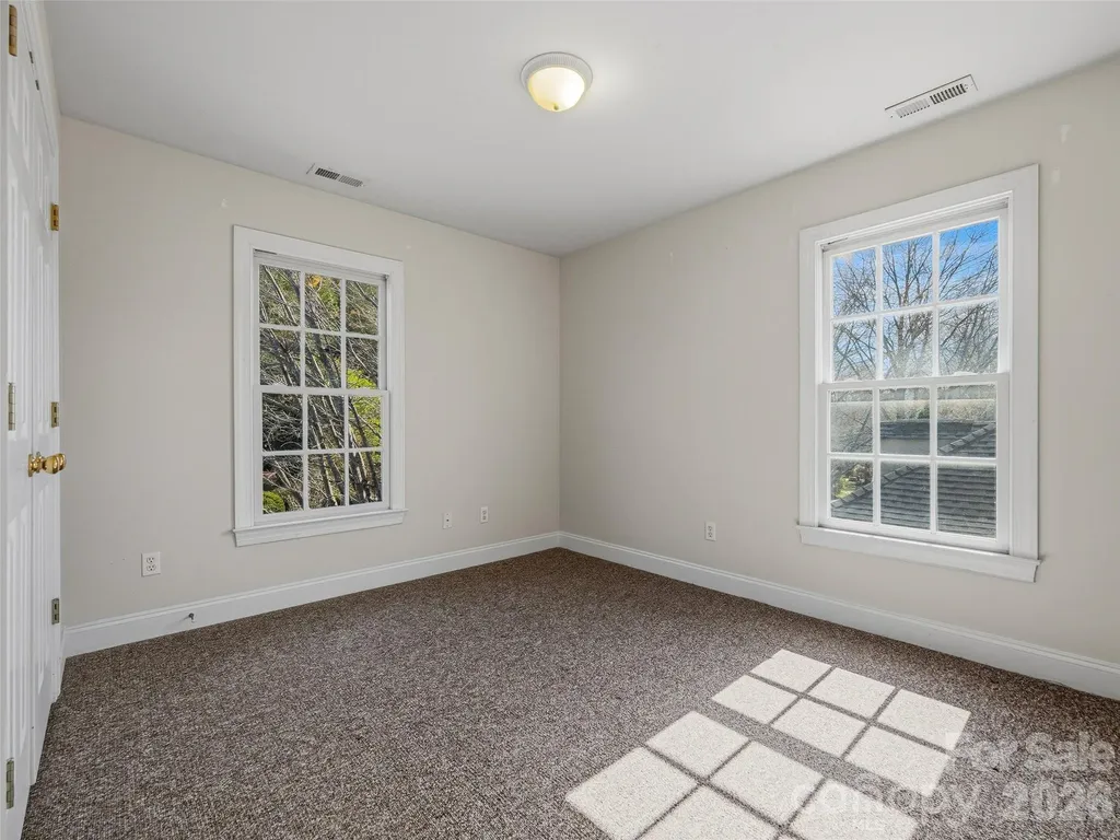 101 White Ash Drive E Asheville NC 28803