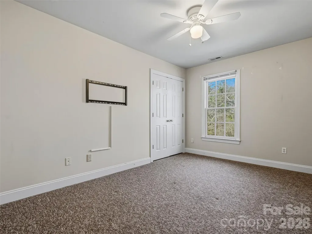 101 White Ash Drive E Asheville NC 28803