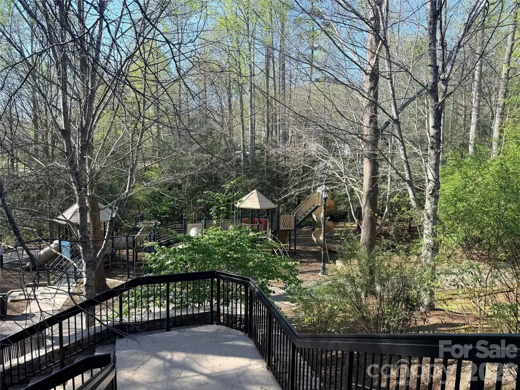 101 White Ash Drive E Asheville NC 28803