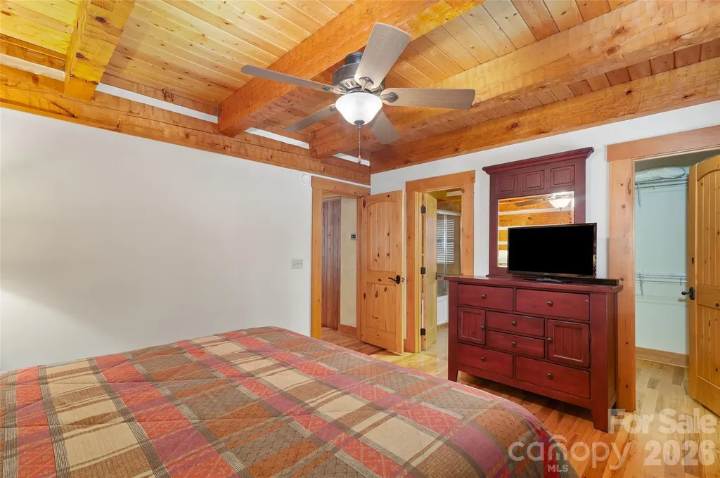 18 Rachels Circle Maggie Valley NC 28751