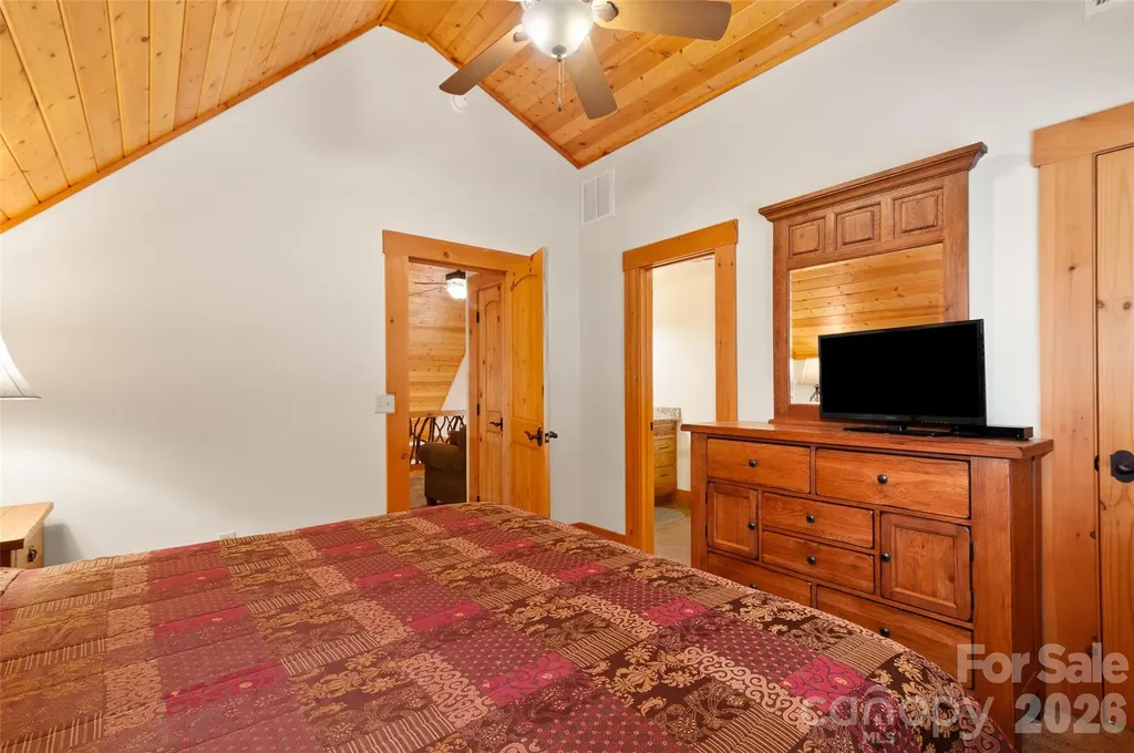 18 Rachels Circle Maggie Valley NC 28751