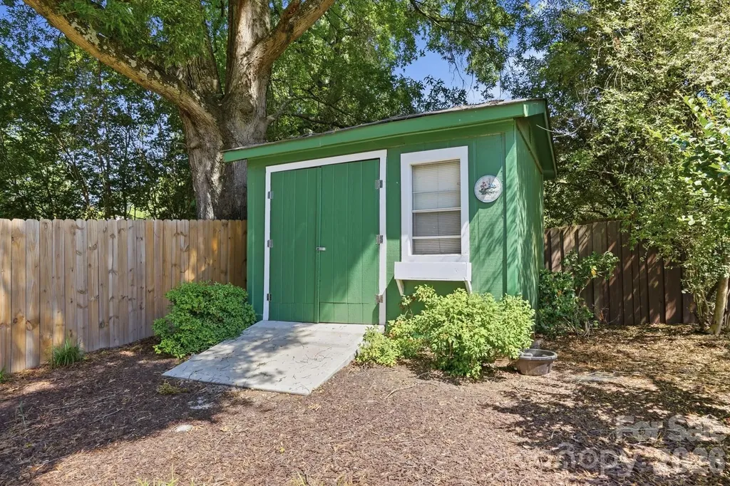 5519 Haybridge Road Charlotte NC 28269