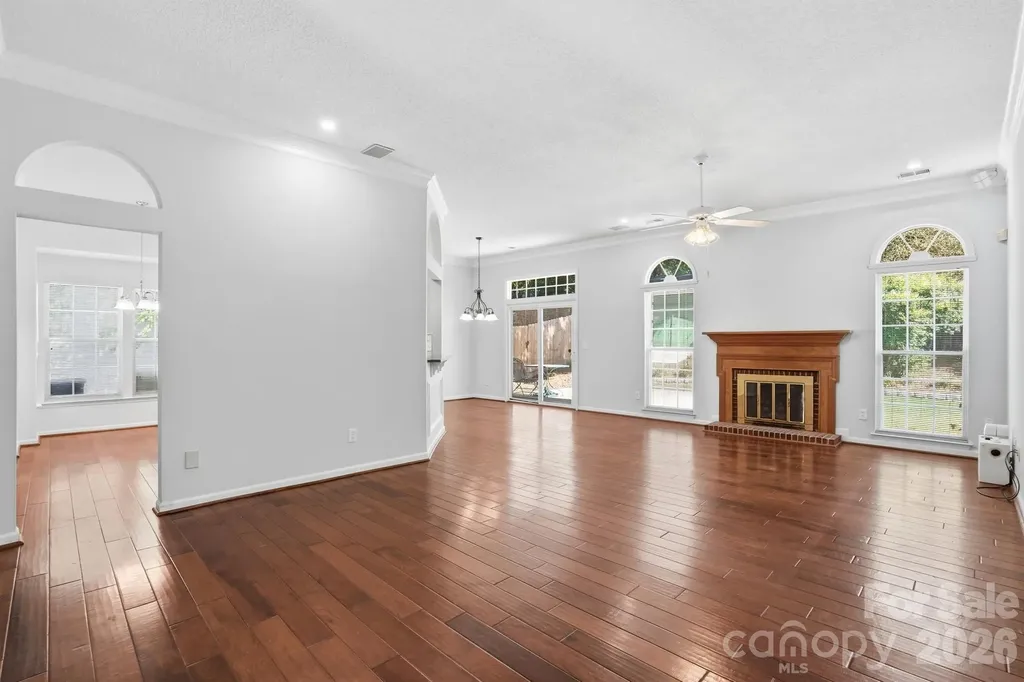 5519 Haybridge Road Charlotte NC 28269