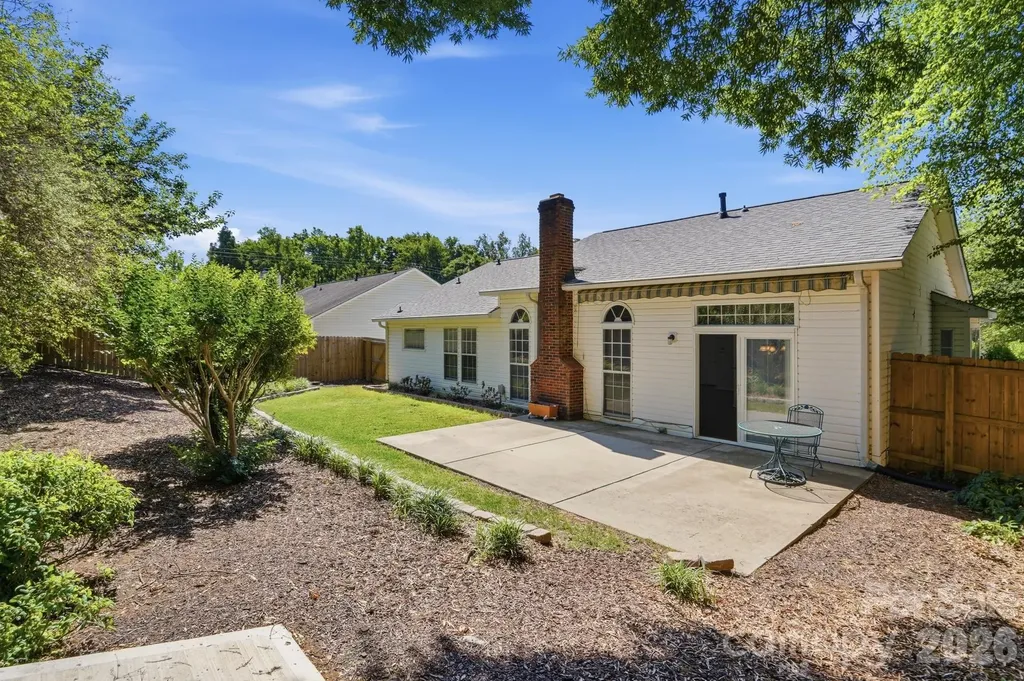 5519 Haybridge Road Charlotte NC 28269
