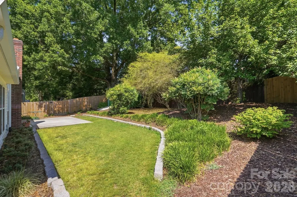 5519 Haybridge Road Charlotte NC 28269