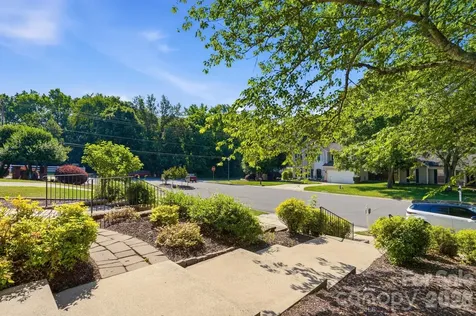 5519 Haybridge Road Charlotte NC 28269