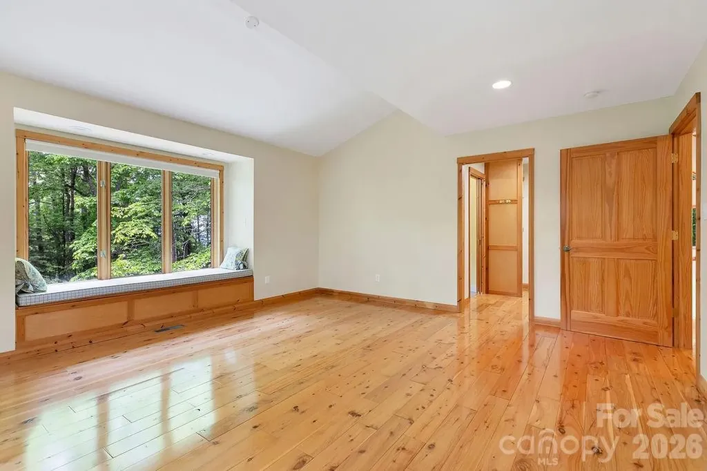 40 Walnut Ridge Circle Brevard NC 28712