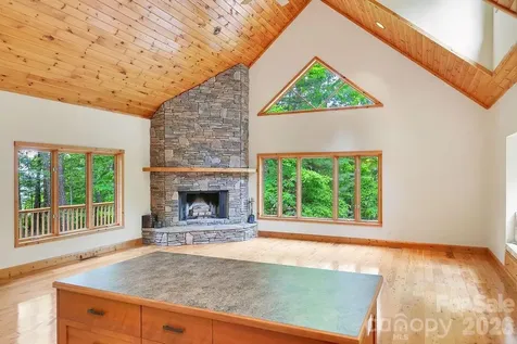 40 Walnut Ridge Circle Brevard NC 28712