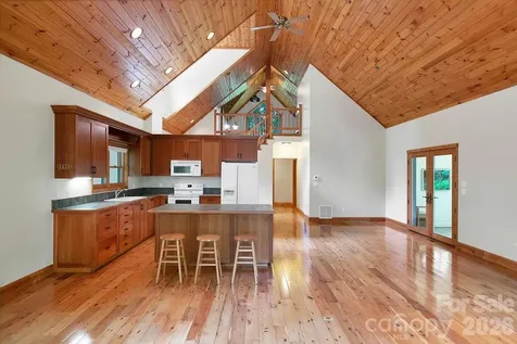 40 Walnut Ridge Circle Brevard NC 28712