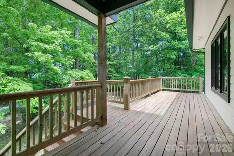 40 Walnut Ridge Circle Brevard NC 28712
