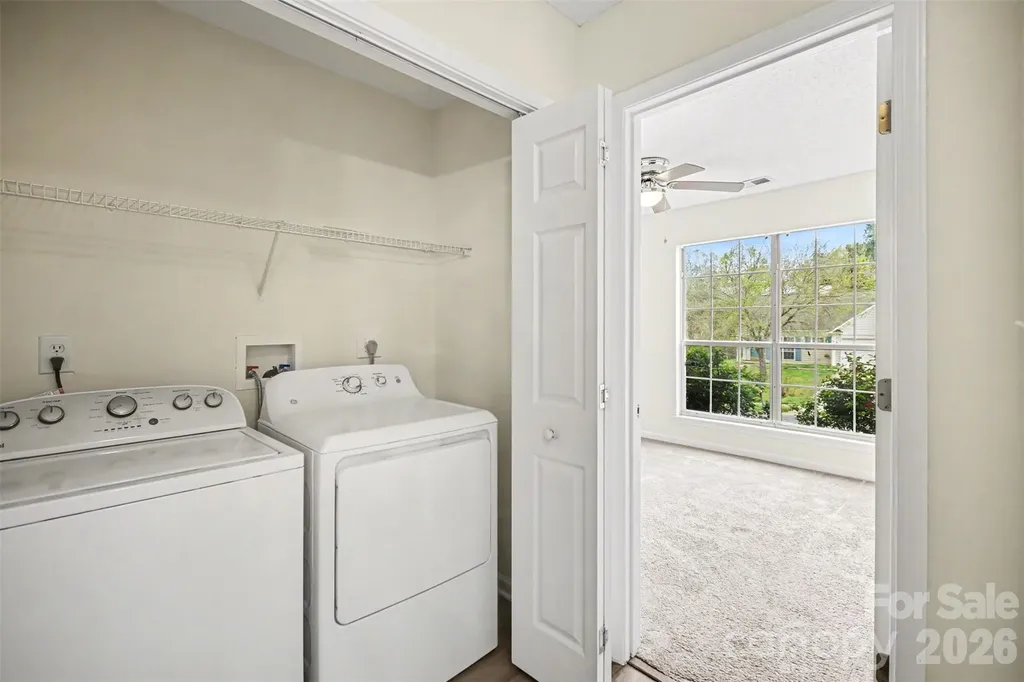 5806 Pennycross Lane Charlotte NC 28216
