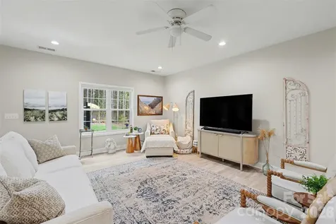 820 Sunset Pointe Drive Salisbury NC 28146