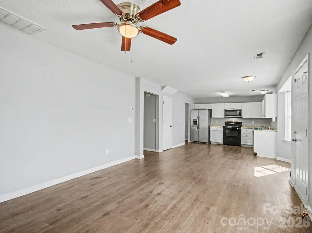 7410 Sarnia Place Charlotte NC 28269